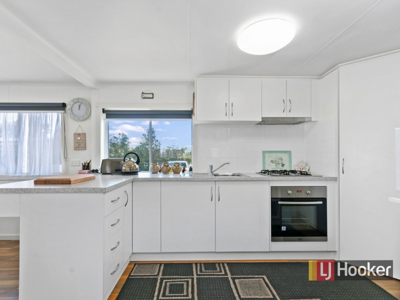 M1-127 Princes Highway, Lakes Entrance VIC 3909
