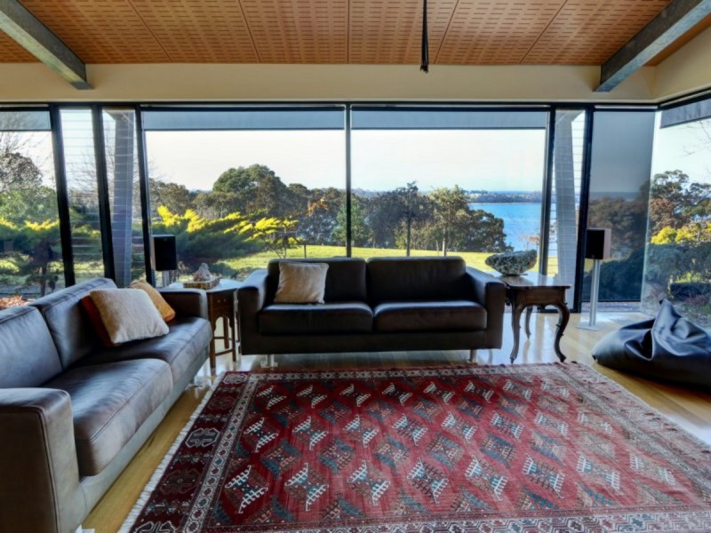 30 Hendries Lane, Lakes Entrance VIC 3909