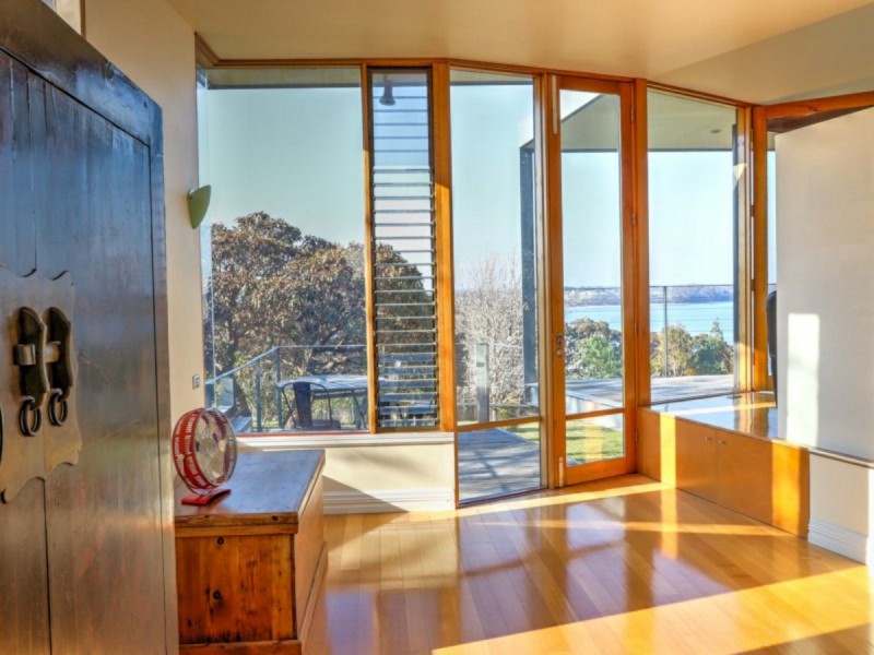 30 Hendries Lane, Lakes Entrance VIC 3909