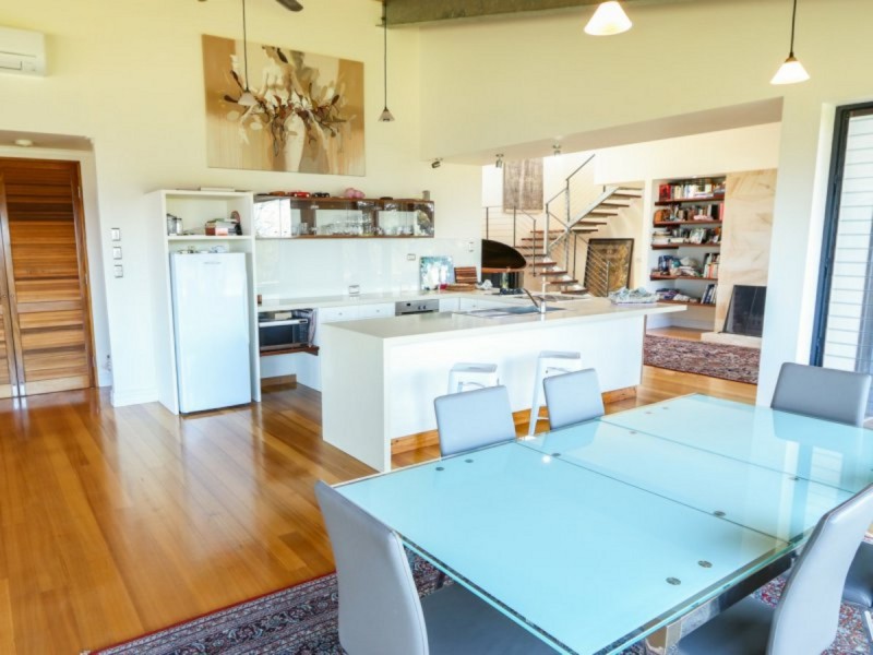 30 Hendries Lane, Lakes Entrance VIC 3909