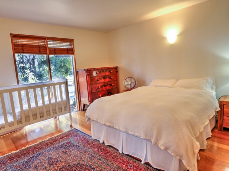 30 Hendries Lane, Lakes Entrance VIC 3909