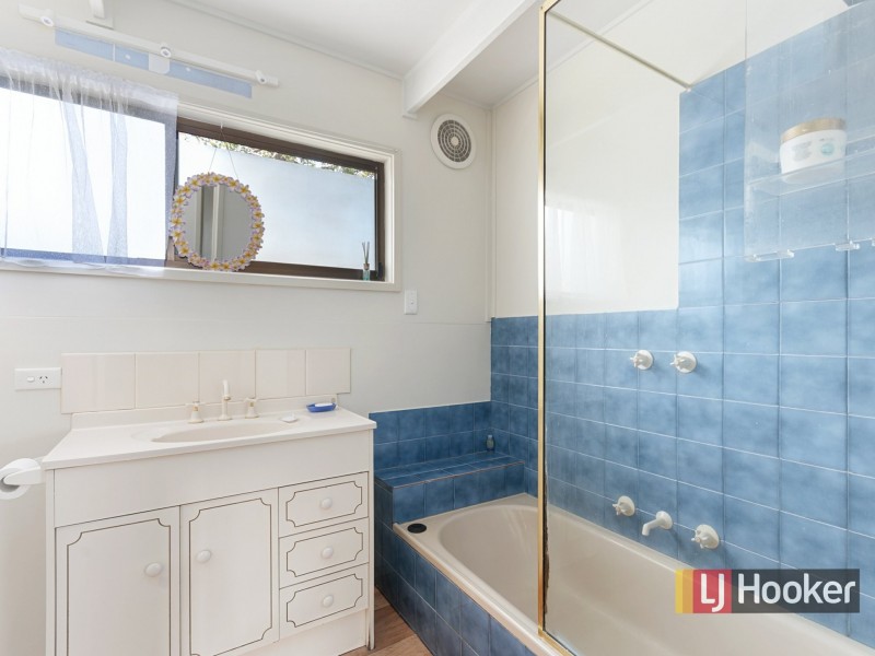 55 Robin Street, Lakes Entrance VIC 3909