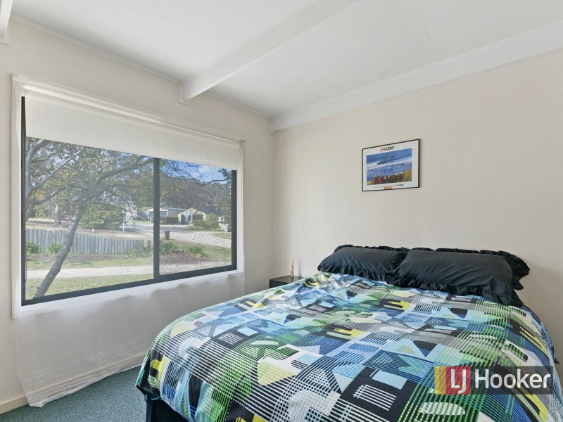 55 Robin Street, Lakes Entrance VIC 3909