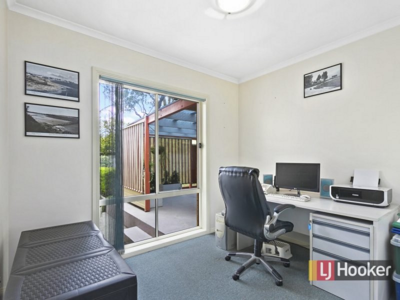6 McMahons Road, Kalimna VIC 3909
