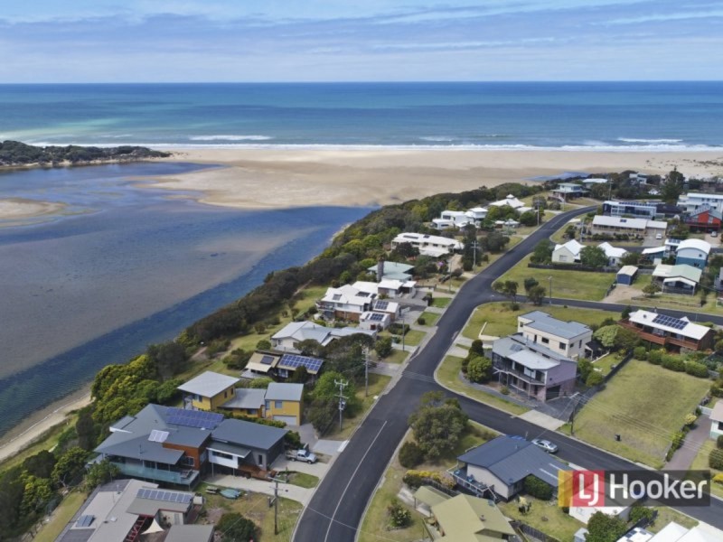 3 Davernport Drive, Lake Tyers Beach VIC 3909