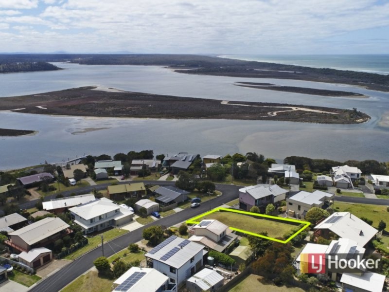 3 Davernport Drive, Lake Tyers Beach VIC 3909