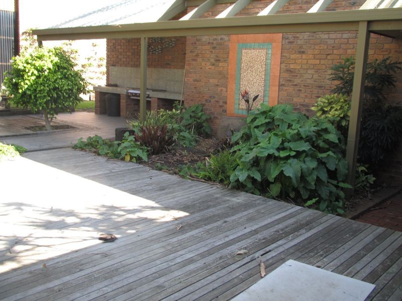 546-548 Lake Tyers Beach Road, Lake Tyers Beach VIC 3909