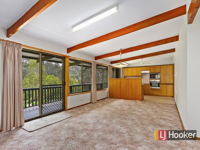 26 Secomb Close, Lakes Entrance VIC 3909