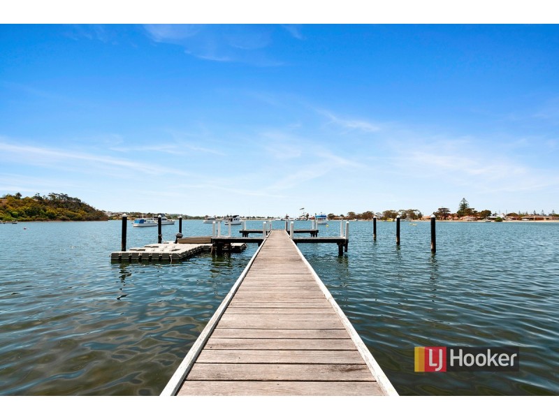 4A Wattlebird Close, Kalimna VIC 3909