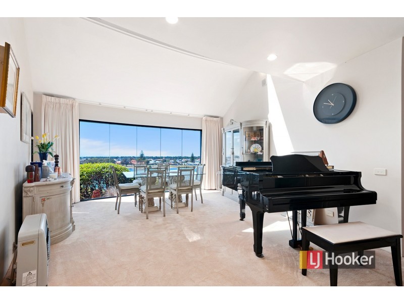 4A Wattlebird Close, Kalimna VIC 3909