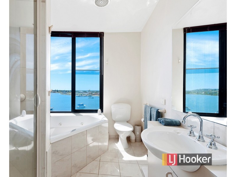 4A Wattlebird Close, Kalimna VIC 3909