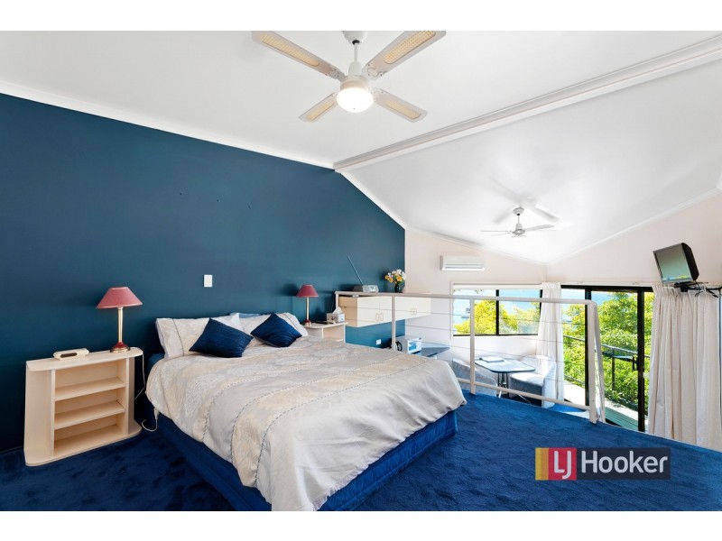 4A Wattlebird Close, Kalimna VIC 3909
