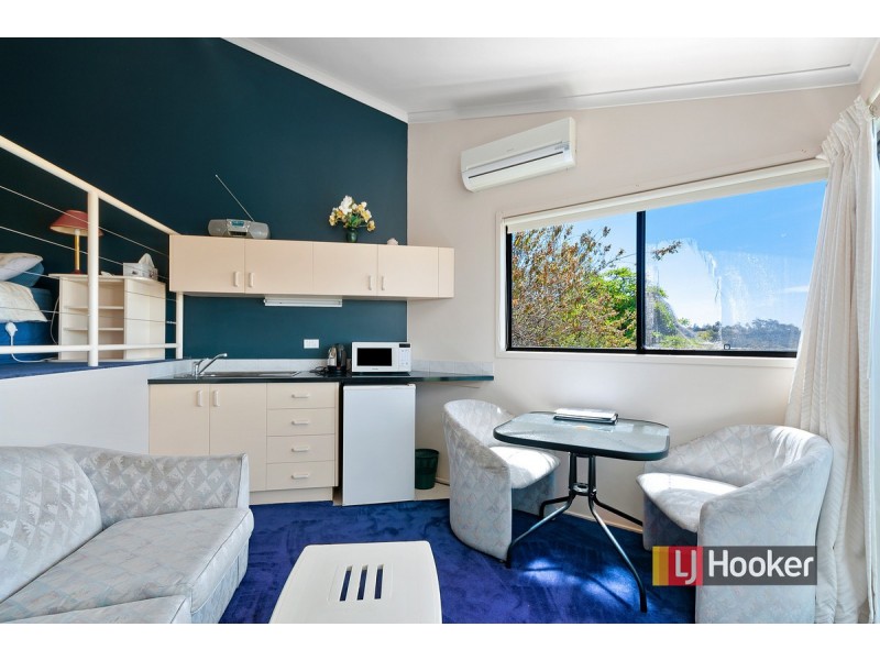 4A Wattlebird Close, Kalimna VIC 3909