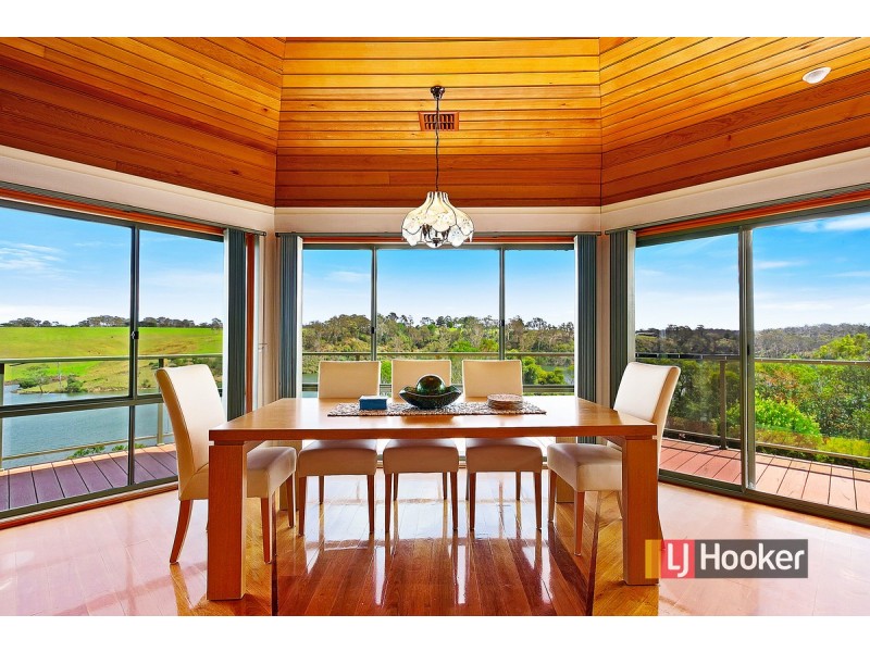 109 Capes Road, Lakes Entrance VIC 3909