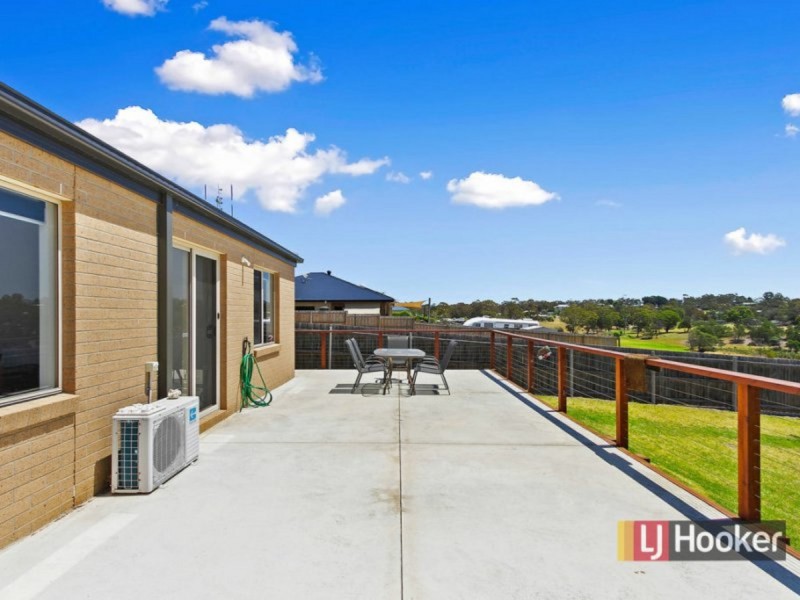 107 Gold Ring Road, Lakes Entrance VIC 3909