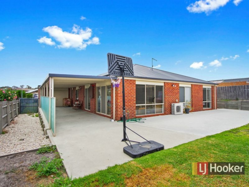 96 Stirling Drive, Lakes Entrance VIC 3909