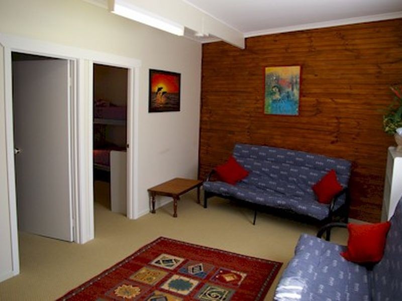 Lakes Entrance VIC 3909