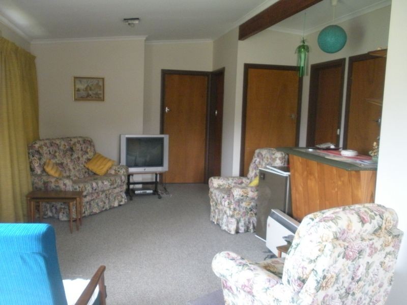 22 Eastern Beach Road, Lakes Entrance VIC 3909