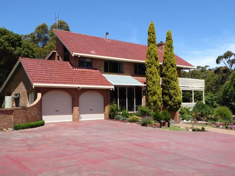 60 Point Road, Kalimna VIC 3909