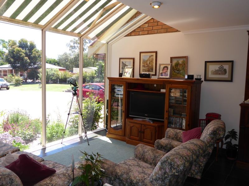 60 Point Road, Kalimna VIC 3909