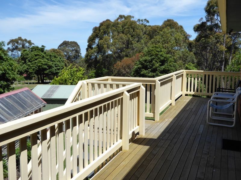 60 Point Road, Kalimna VIC 3909