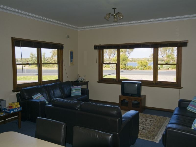 Lakes Entrance VIC 3909