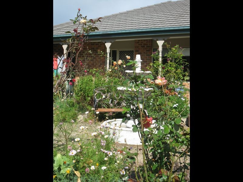 6 Tranquil Court, Lakes Entrance VIC 3909