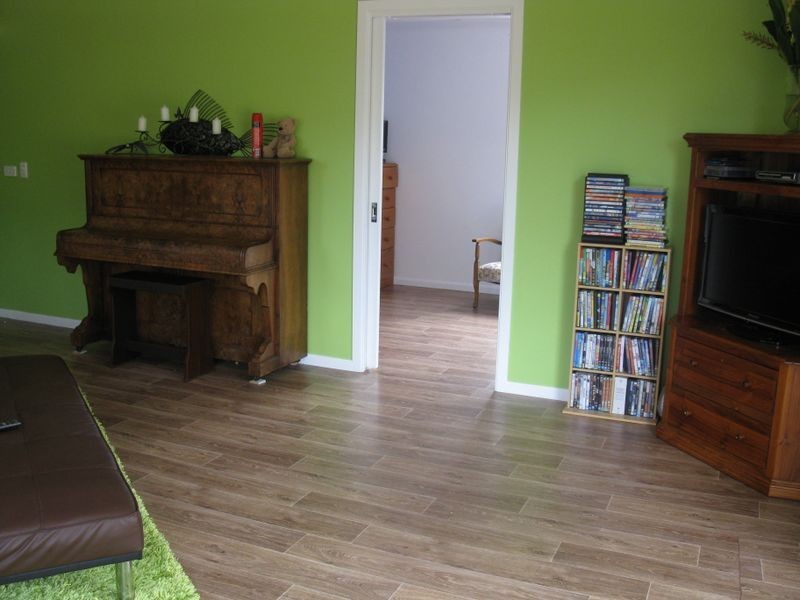 6 Tranquil Court, Lakes Entrance VIC 3909