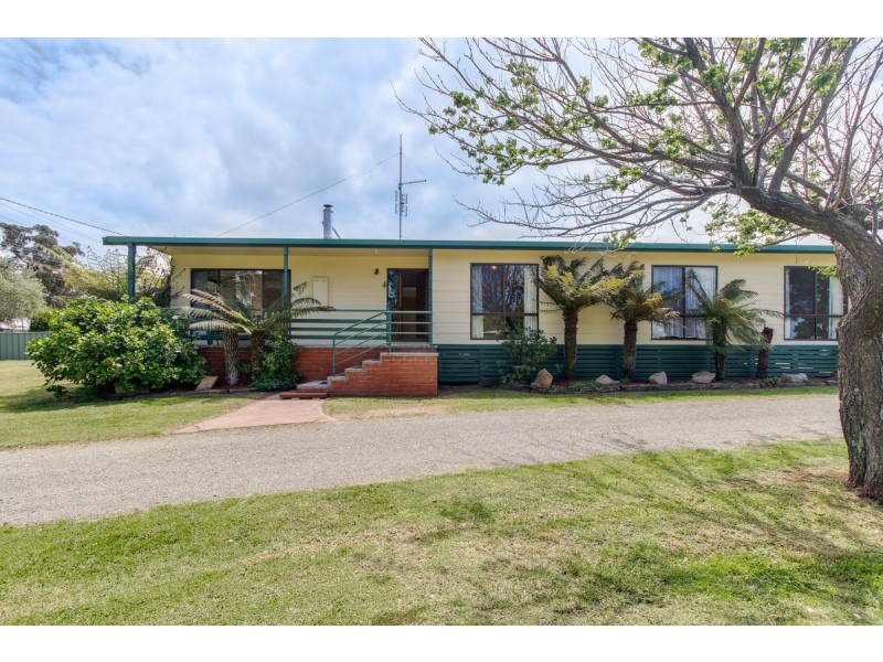 170 Myer Street, Lakes Entrance VIC 3909