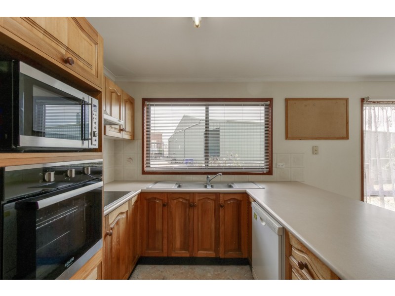 170 Myer Street, Lakes Entrance VIC 3909