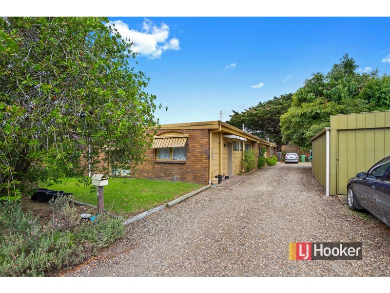 2/14 Middle Street, Lakes Entrance VIC 3909