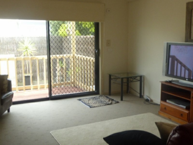 7/7/83 Esplanade, Lakes Entrance VIC 3909