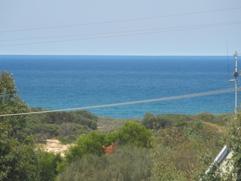 44 Outlook Drive, Lake Tyers Beach VIC 3909