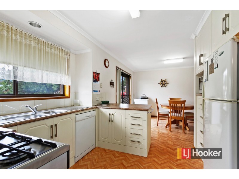 17 Hardie Street, Lakes Entrance VIC 3909