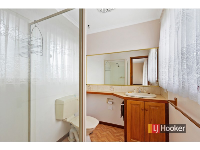 17 Hardie Street, Lakes Entrance VIC 3909