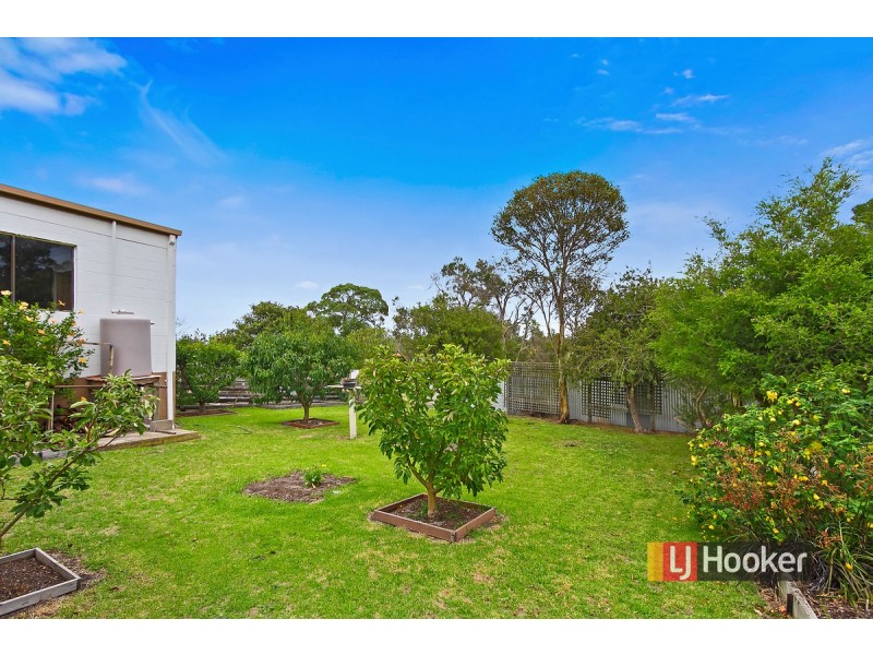 17 Hardie Street, Lakes Entrance VIC 3909