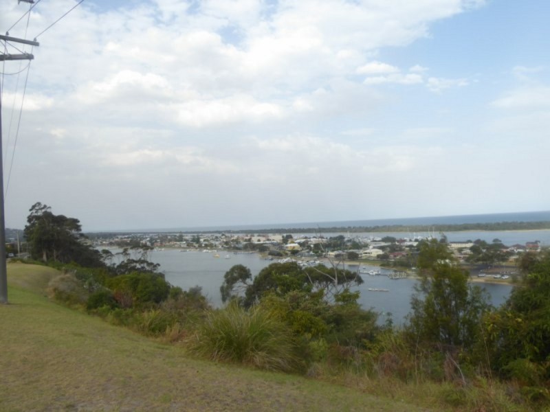 39 Seaview Parade, Kalimna VIC 3909