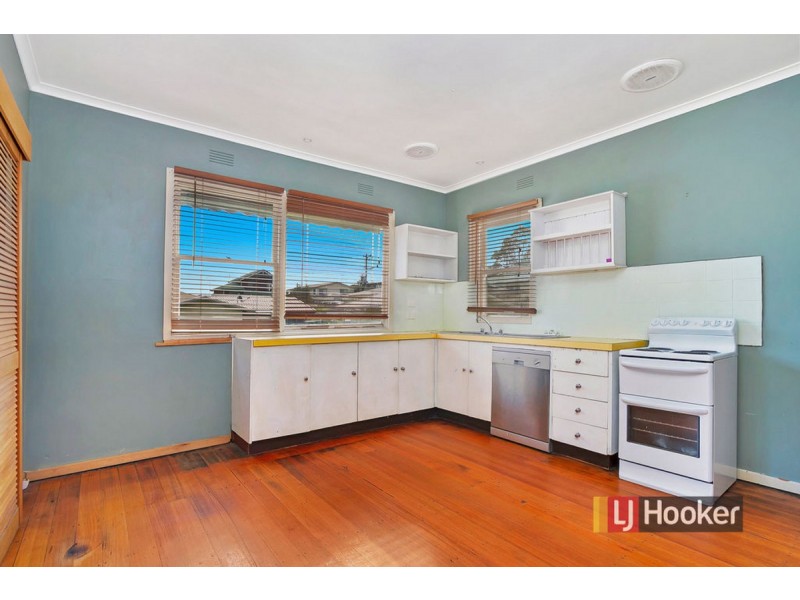 3 Ocean Court, Lakes Entrance VIC 3909