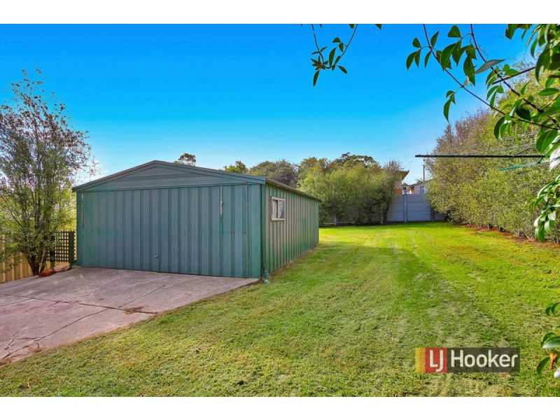 3 Ocean Court, Lakes Entrance VIC 3909
