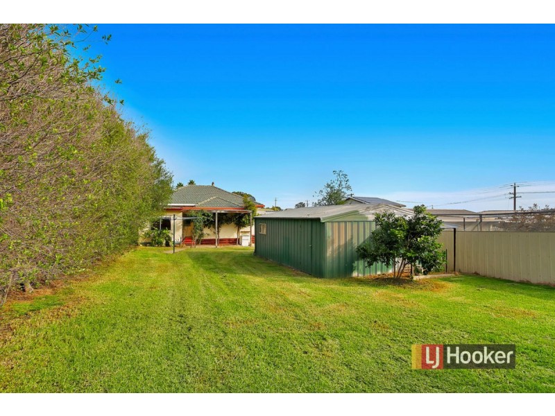 3 Ocean Court, Lakes Entrance VIC 3909