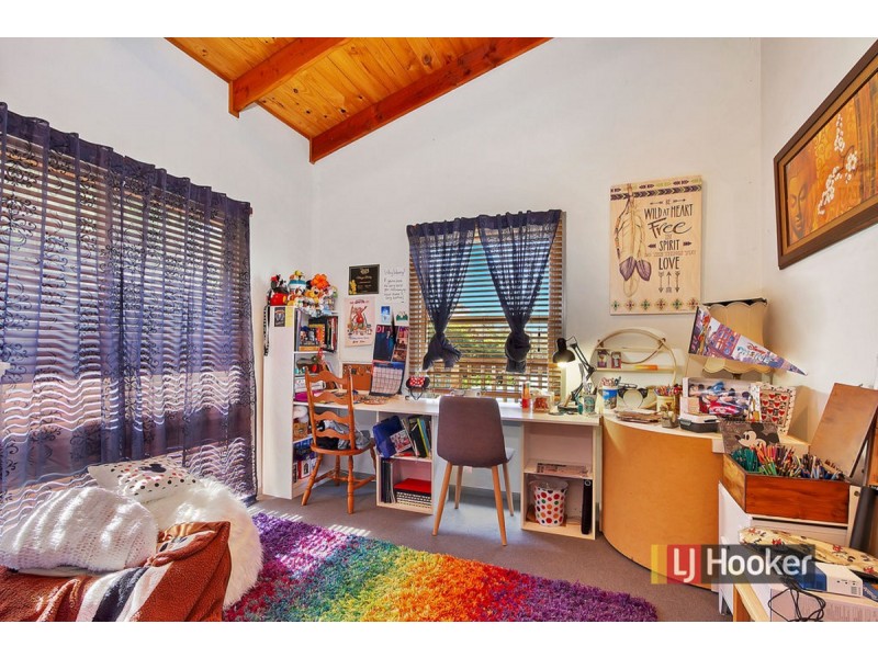 7 Gay Street, Lakes Entrance VIC 3909