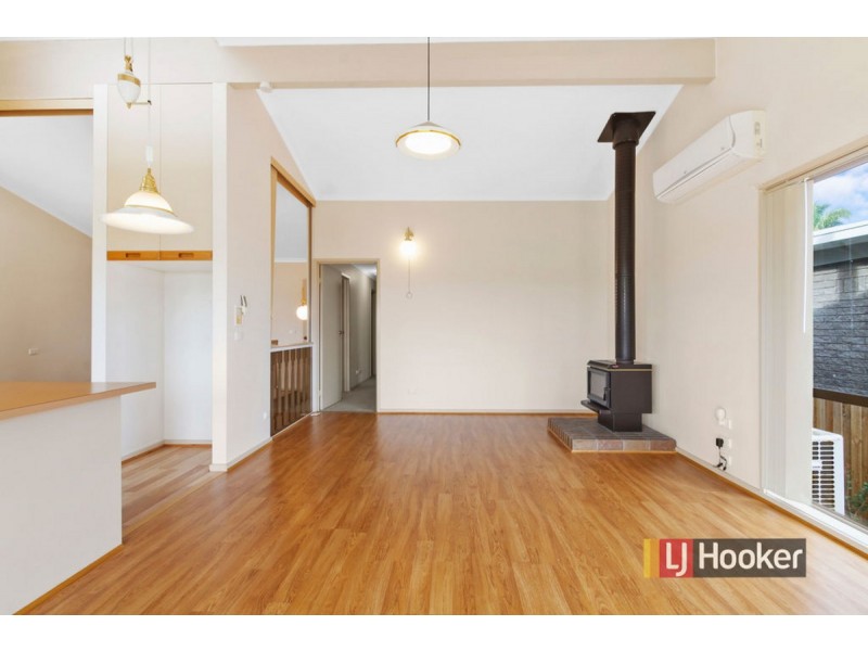 12 Nautilus Way, Lakes Entrance VIC 3909