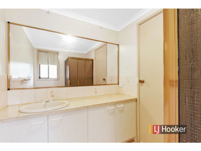 12 Nautilus Way, Lakes Entrance VIC 3909