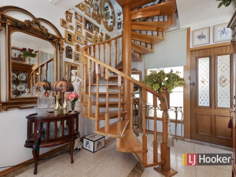 18 Grandview Road, Lakes Entrance VIC 3909