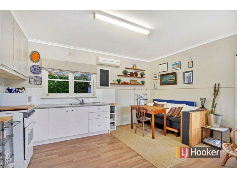69B Carpenter Street, Lakes Entrance VIC 3909