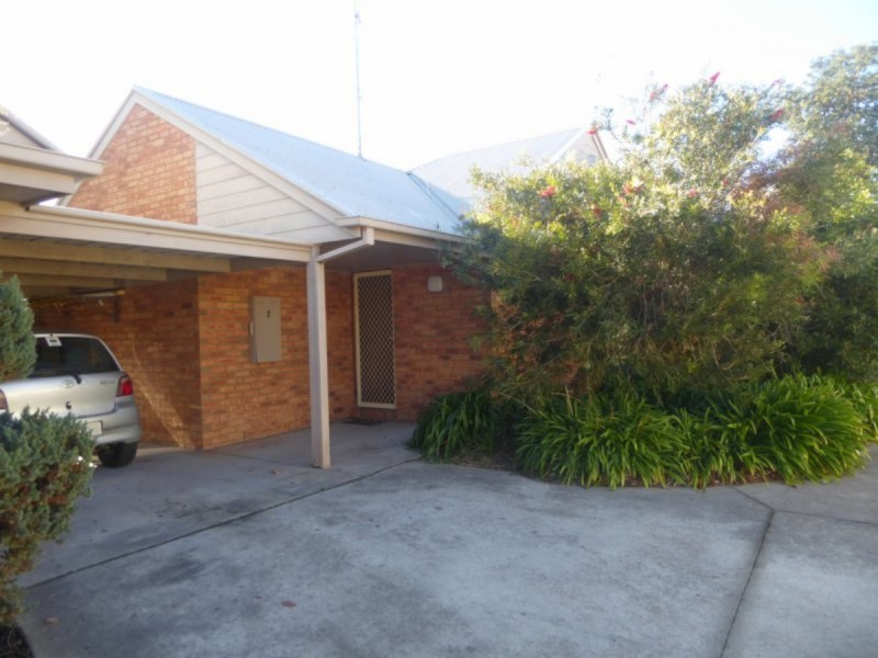 2/50 Myer Street, Lakes Entrance VIC 3909