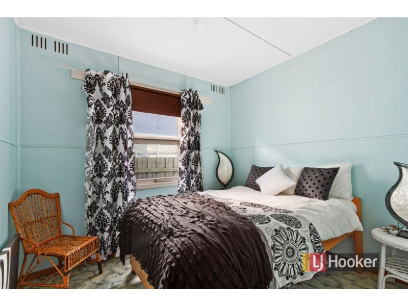 14 Palmers Road, Lakes Entrance VIC 3909