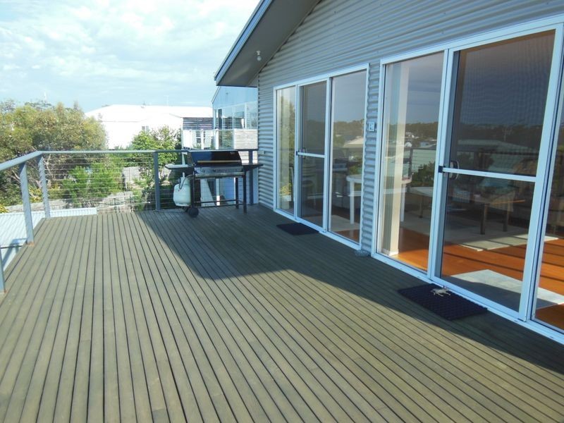 Lake Tyers Beach VIC 3909