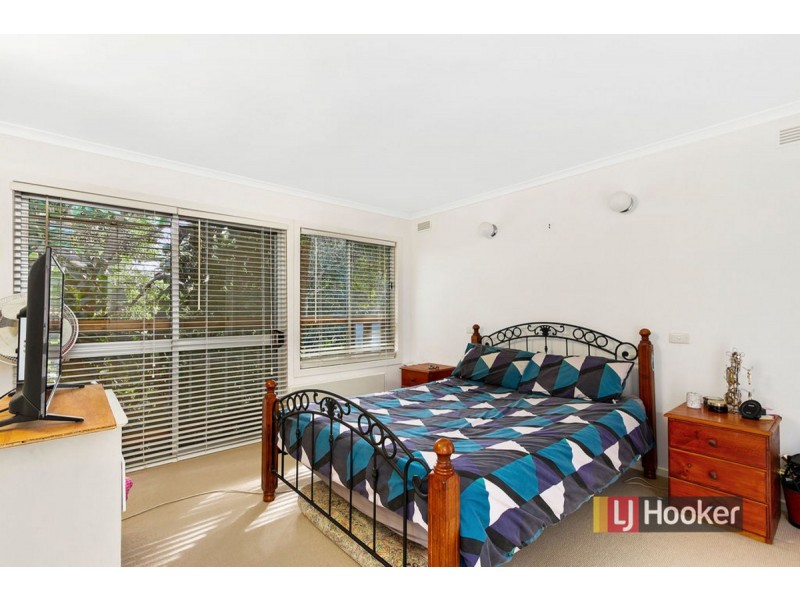 109 Hazel Road, Kalimna VIC 3909