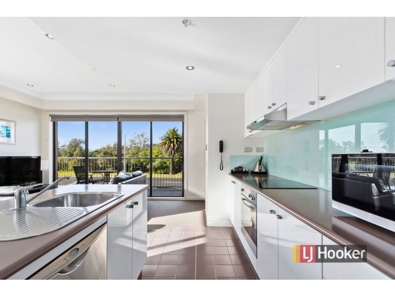 102/1 Esplanade, Lakes Entrance VIC 3909